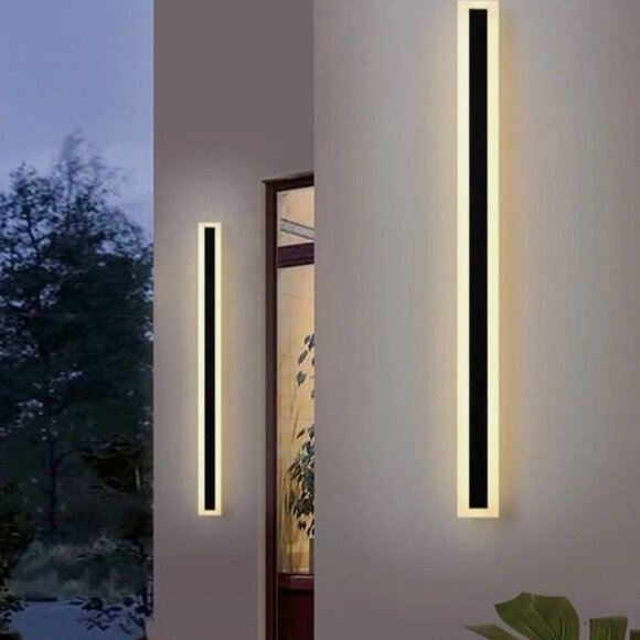 Immense Outdoor Wall Lamp IP65/ Hardwired - Warm 3000K - Picture 3 of 5